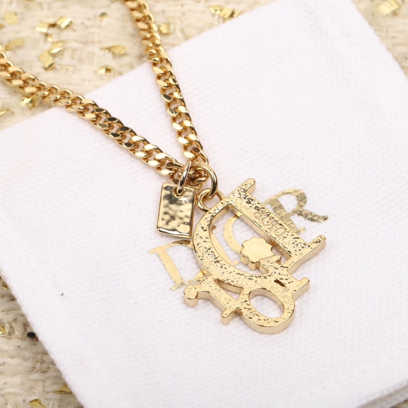 chr1st1an D10r necklaces